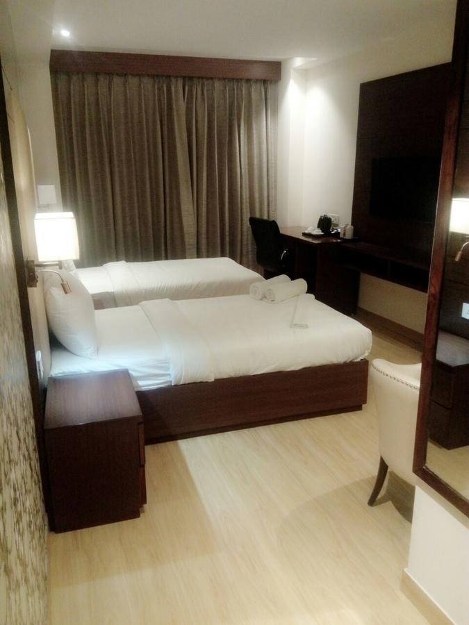 The Grand Parisian Hotel Delhi  Exterior photo