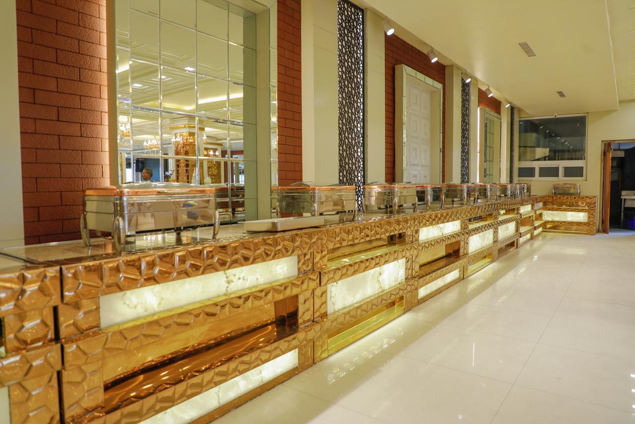 The Grand Parisian Hotel Delhi  Exterior photo