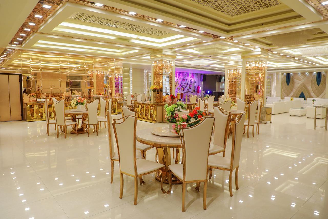 The Grand Parisian Hotel Delhi  Exterior photo