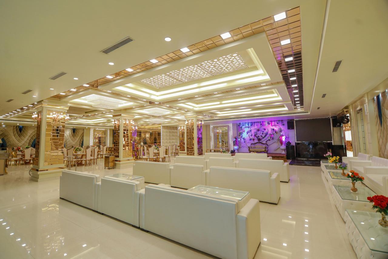 The Grand Parisian Hotel Delhi  Exterior photo