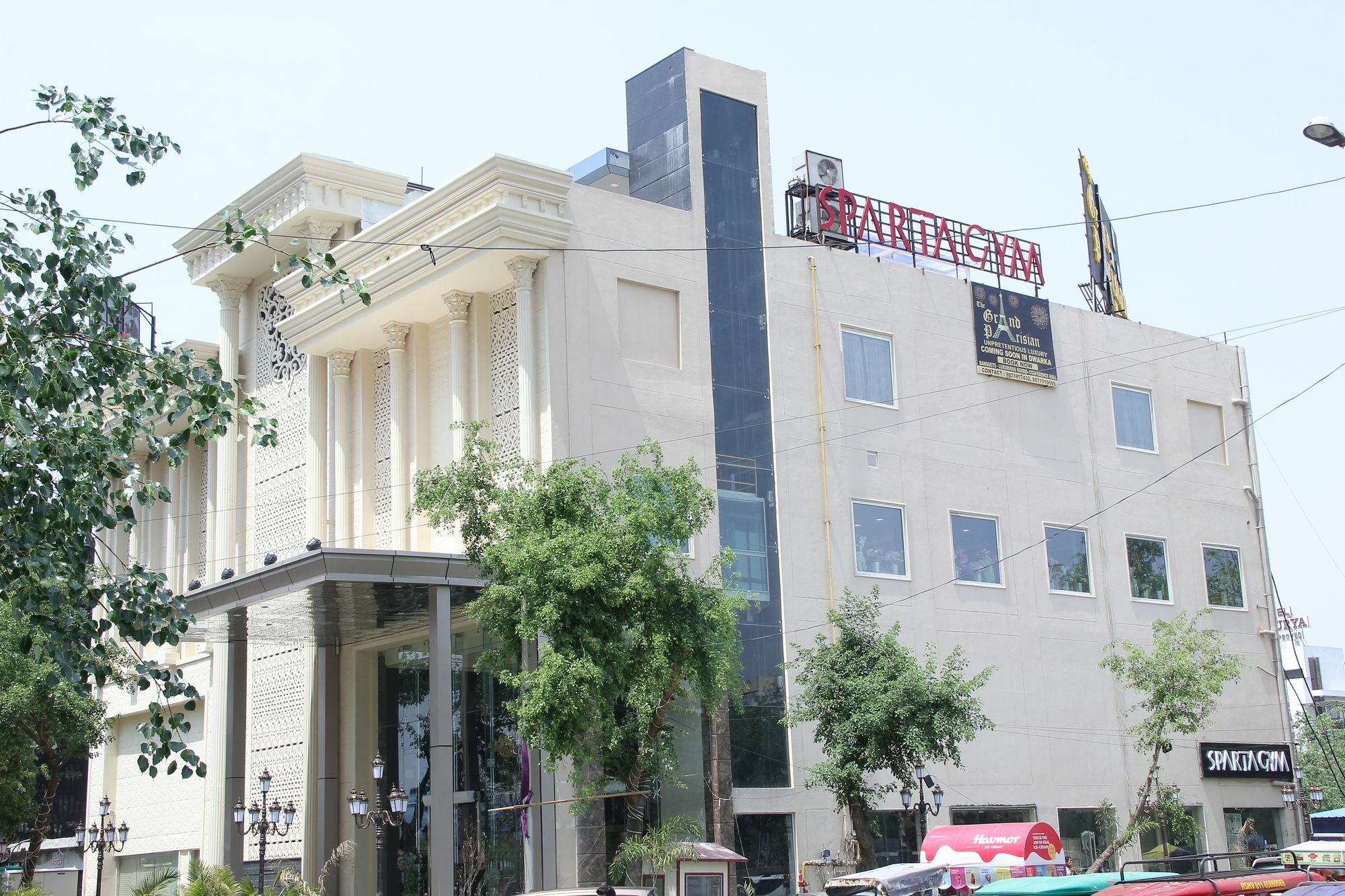 The Grand Parisian Hotel Delhi  Exterior photo